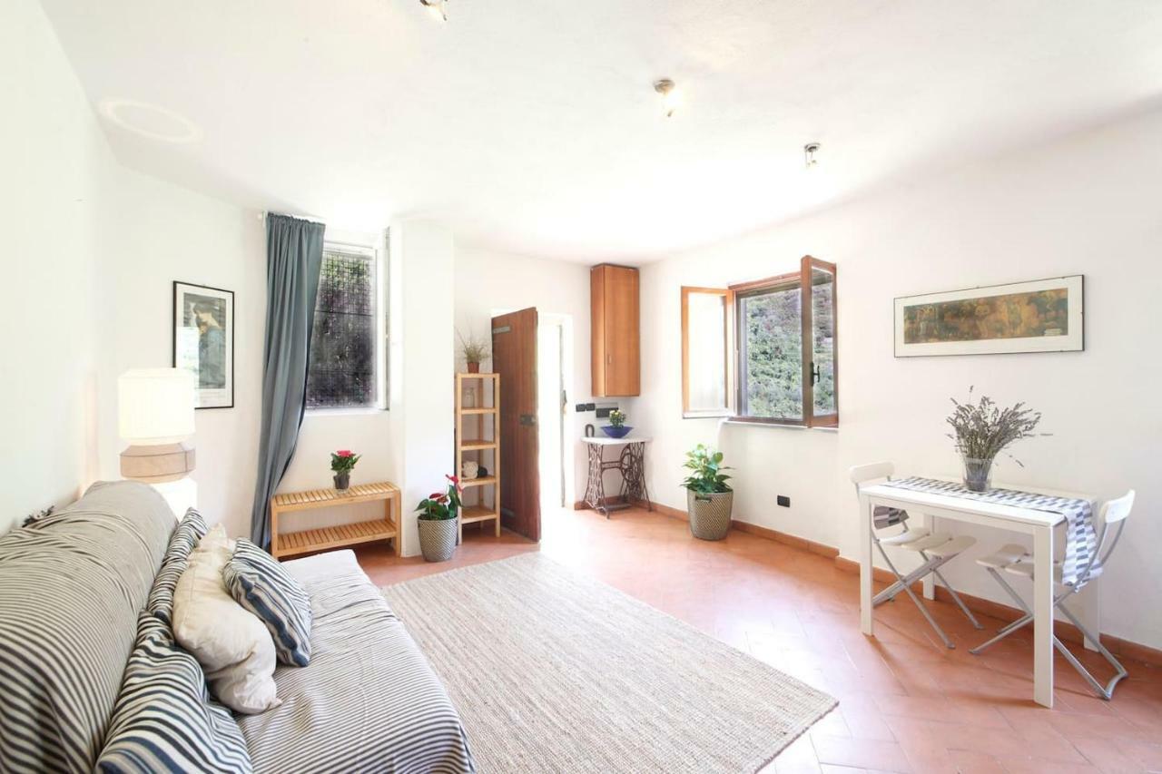 מנרולה Fiesse Cottage מראה חיצוני תמונה